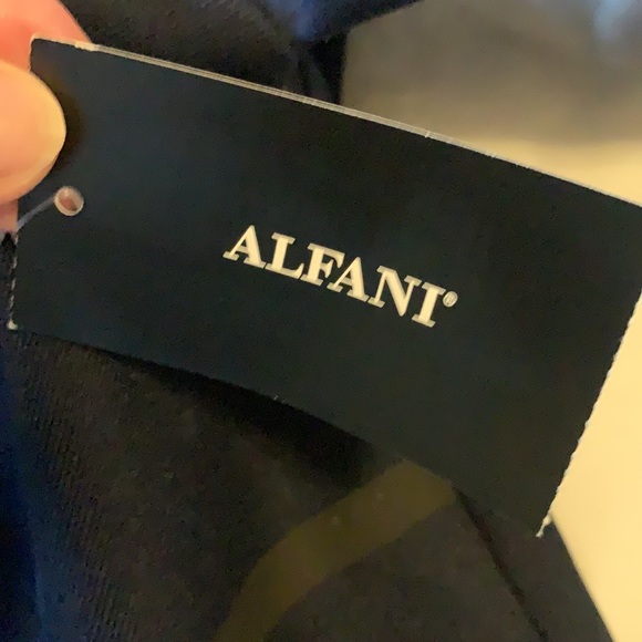 Alfani light weight water resistant jacket - Picture 5 of 7